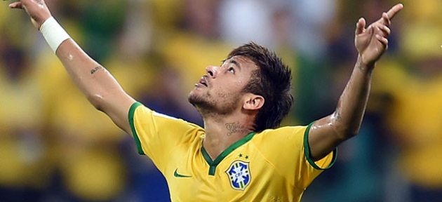 Neymar'dan tarihi gol!