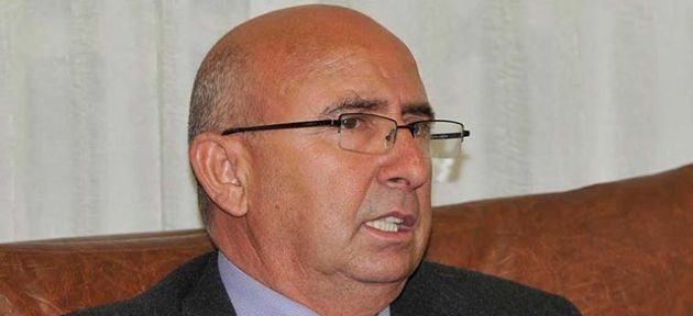 Özyiğit iki tarafı da eleştirdi