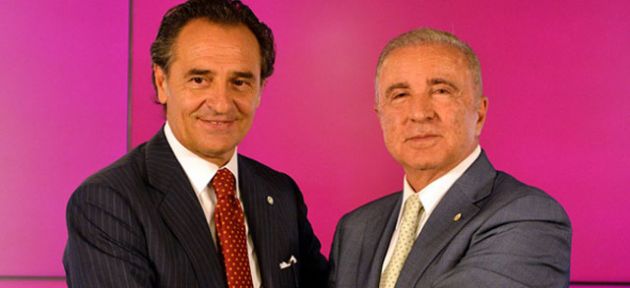 Prandelli imzayı attı