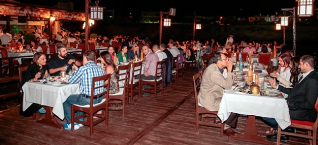 Rakı Festivali’ne  yoğun katılım oldu