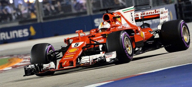 Singapur'da ilk cep Vettel'in