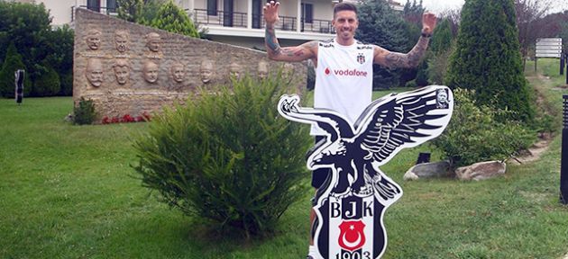 Sosa resmen Beşiktaş'ta