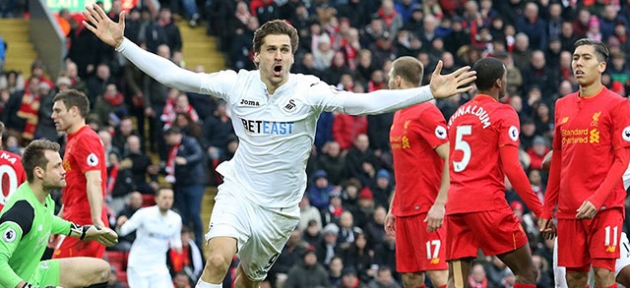 Swansea’den tarihi darbe