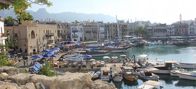 Girne Liman keyfini yabancılar çıkarıyor