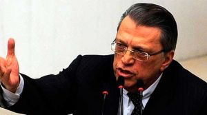 200 milyon Euro istiyor