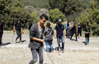 Vakıflar İdaresi “İyilik Gönüllüleri” Boğaz Piknik Alanı’nda temizlik yaptı