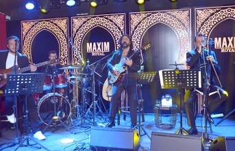 Maxim Royal’de sahne alan Rubato Grubu, konuklarına tam anlamıyla müzik ziyafeti sundu 