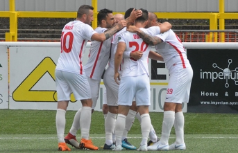 Yarı Finale Farkla Gittik 8-0