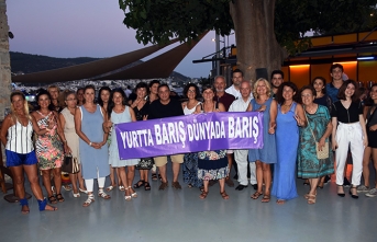 "Barışa Yelken" sergisi 