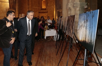 Cumhurbaşkanı Akıncı Kıbrıs Fotoğraf Sanatı Derneği’nin sergisini açtı