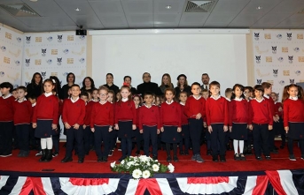 The International Prep School birinci sınıf öğrencileri okuma belgelerini törenle aldı 