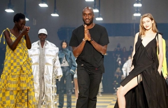 Virgil Abloh, Off-White defilesinde Gigi Hadid, Bella Hadid ve Karlie Kloss’u bir araya getirdi