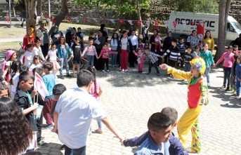 DP Lefkoşa İlçe Kadın Örgütü çocuk festivali düzenledi