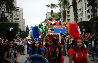 Portakal Çiçeği Karnavalı renkli görüntülere ev sahipliği yaptı