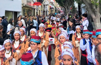 Uluslararası 23 Nisan Çocuk Festivali düzenlenen etkinliklerle devam ediyor