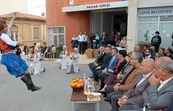 Yafa Portakal Festivali’nin açılışı zeytin dalı yakılarak gerçekleşti