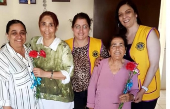100. Yıl Mehmetçik Karpaz Lions Kulübü hem annelerin hem de hemşirelerin gününü kutladı