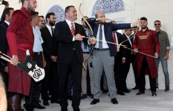 Bilal Erdoğan  ok atışı yaptı