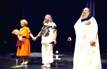 Sokrates’in Son  Gecesi sahnelendi