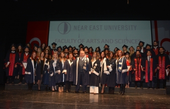 YDÜ Fen-Edebiyat Fakültesi mezuniyet töreni yapıldı