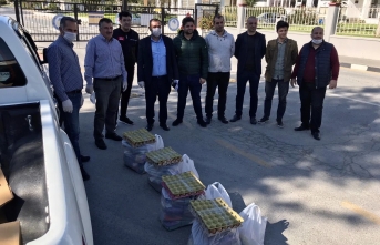 Vakıflar İdaresi gıda ve hijyen paketleri dağıtımına başladı