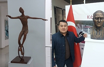 Abdaliev koronavirüs salgınına karşı mücadeleyi "Denge" adlı heykel ile anlattı