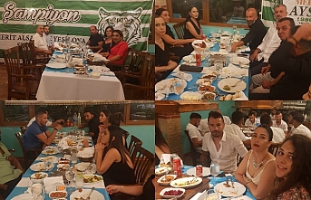 İkincilik kutlamasnıı Kebab House'de gerçekleşti