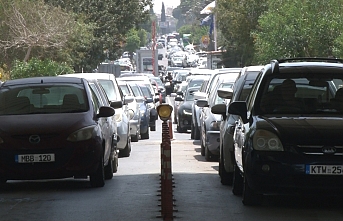 Bırakın siyasi oyunları iş yapın