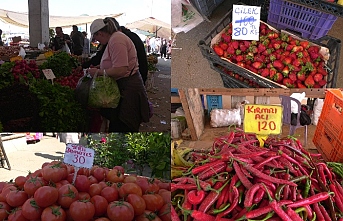 Çilek 80 liradan alıcı bulamadı