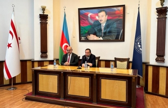 Denktaş, Azerbaycan’da önemli temaslarda bulunuyor