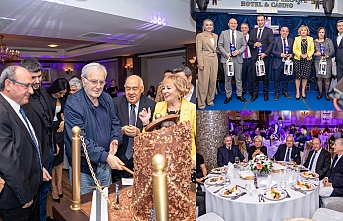 Merit personeline teşekkür gecesinde görev devri yapıldı