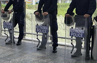 Rumlar acımıyor sınır dışı ediyor...