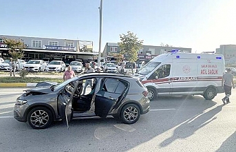 Yaya'ya araç çarptı burnu kırıldı Yüzü ciddi şekilde yaralandı