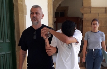 İhbar ele verdi