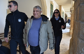 Borcunu ödemeye gelmiş