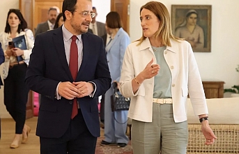 Destek için adaya geldi