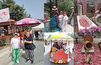 Güller arasında  güzel bir gün