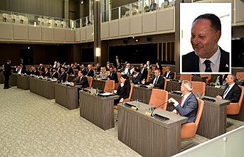 Halk icraat bekliyor