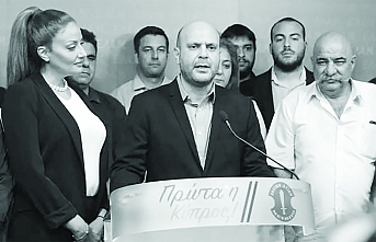 ‘Küçük siyaset’
