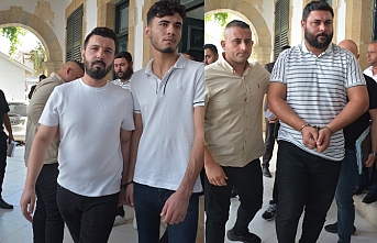 İki turist cezaevinde