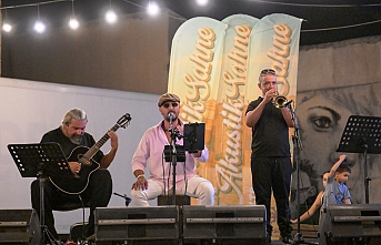 Latin rüzgarı esti