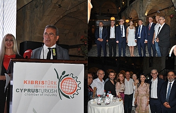 Büyük Han’da renkli bir gece