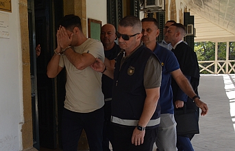 Çok kişiyi zehirledi