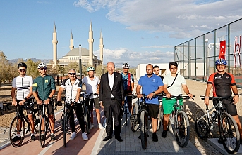 Numarasını aldı