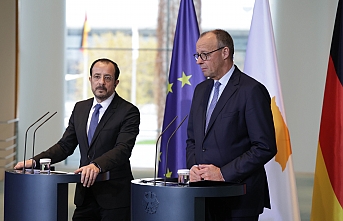 Kıbrıs için arabulucu