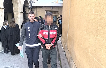 Patronu aylarca uyuttu