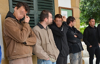 Turistler cezaevinde