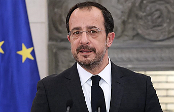 ‘Gülünç durumda’