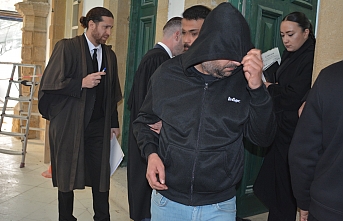 ‘Seni ikiye bölerim’