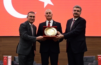 Hedef 4 milyon turist